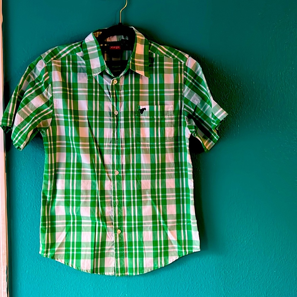 Boys button down shirt size 14-16
